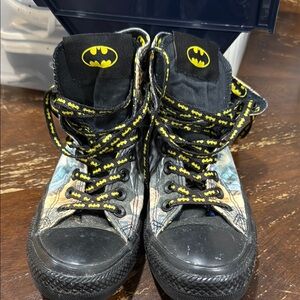 Converse Batman High-Top Sneakers sz 6.5 mens 8.5 women’s